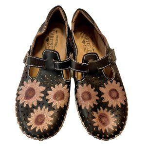 L’Artiste by Spring Step Minna T-Strap Flats - Sunflowers - EU 38/8